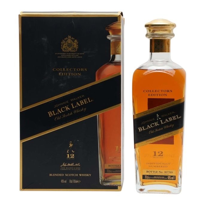 Johnnie Walker 12 Year Old Black Label Collectors Edition, Oak Cask, 2000, 40% whisky bottle