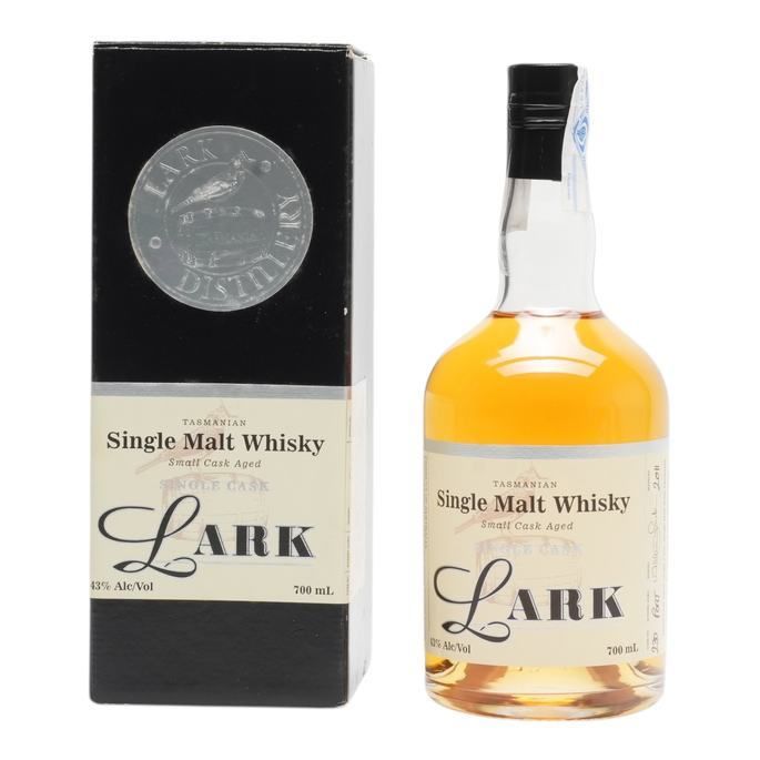 Lark Distiller's Selection, Port Cask, Cask #230, 2011, 43% whisky bottle
