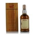 Glenfarclas 2000 Single Refill Sherry Butt 4075 Family Cask Winter 2015 Thumbnail